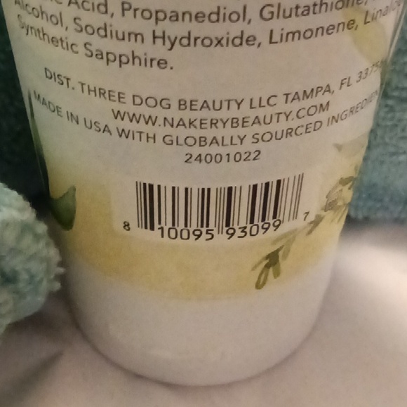 Nakery Beauty - Picture 10 of 12